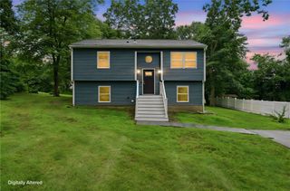 215 Canal Street, Westerly, RI 02891