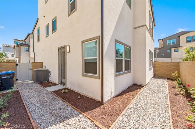 243 Yerba, Irvine, CA 92618