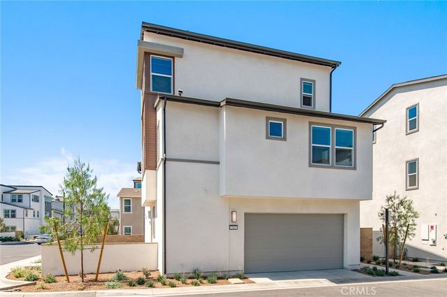 243 Yerba, Irvine, CA 92618