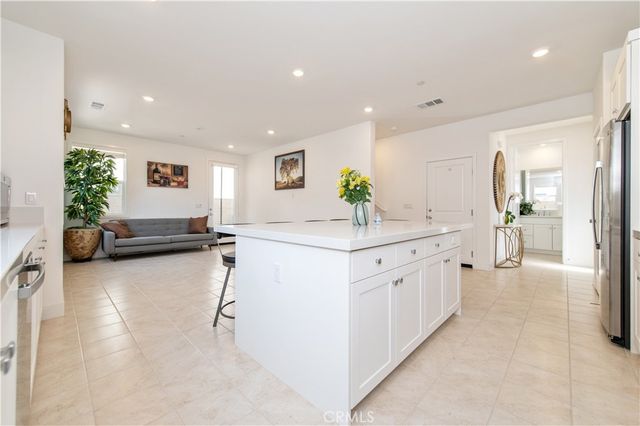243 Yerba, Irvine, CA 92618