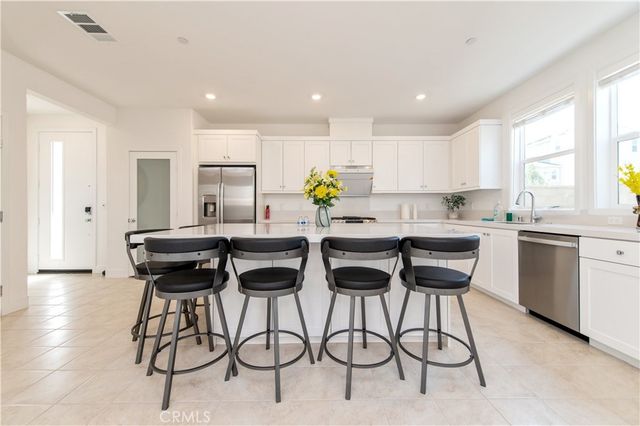 243 Yerba, Irvine, CA 92618