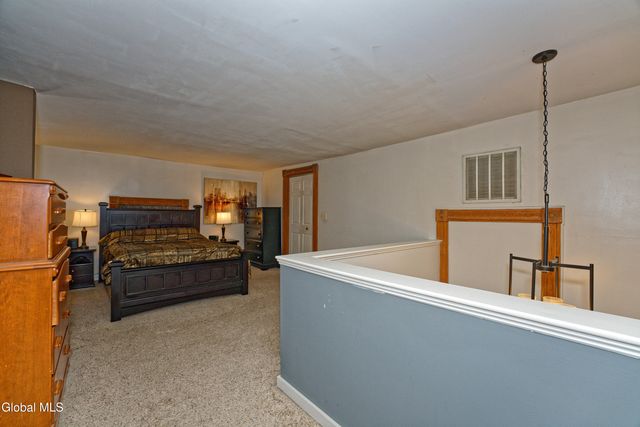 206 N Pearl Street APT 102, Albany, NY 12207