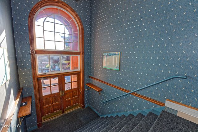 206 N Pearl Street APT 102, Albany, NY 12207