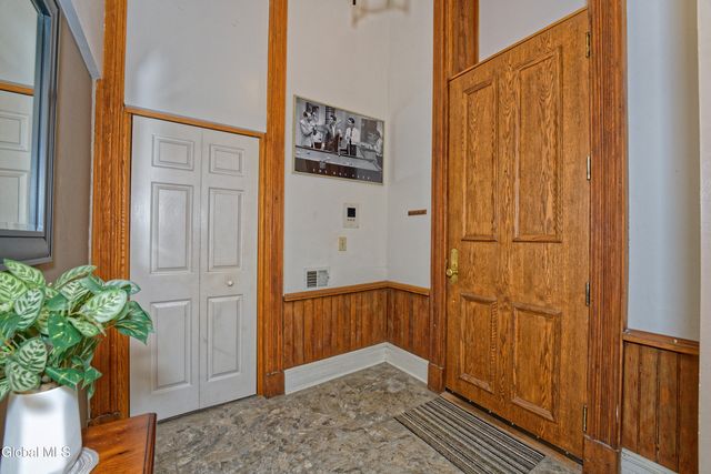 206 N Pearl Street APT 102, Albany, NY 12207