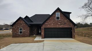 610 N Airport Road, Jonesboro, AR 72405