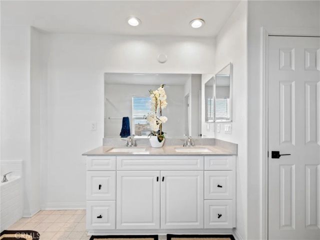 11520 Ferro Street, Victorville, CA 92392