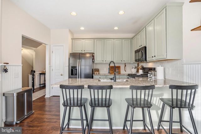 14 ADDISON CT, Doylestown, PA 18901