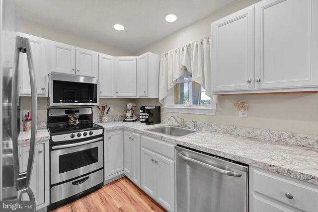 796 MARCON DRIVE, Lebanon, PA 17046