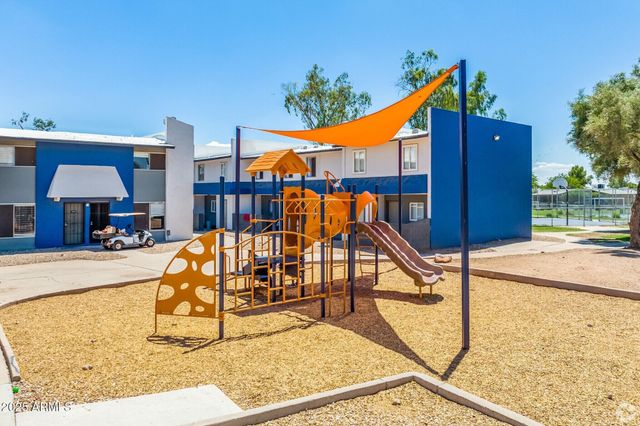 2627 N 45th Avenue 1C, Phoenix, AZ 85035