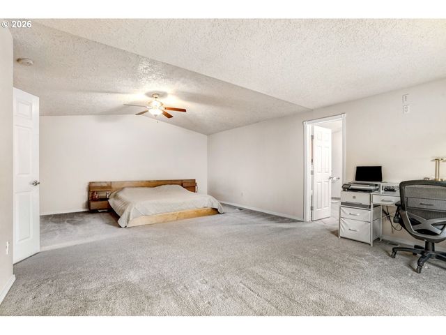 810 Ne 167TH Ave, Vancouver, WA 98684