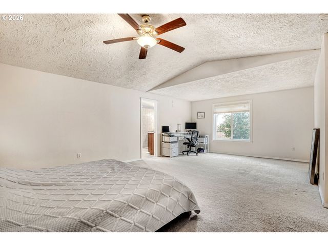 810 Ne 167TH Ave, Vancouver, WA 98684