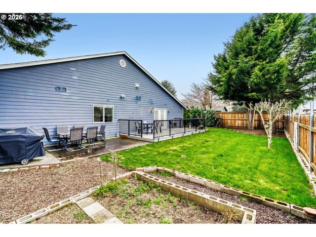 810 Ne 167TH Ave, Vancouver, WA 98684