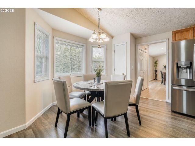 810 Ne 167TH Ave, Vancouver, WA 98684