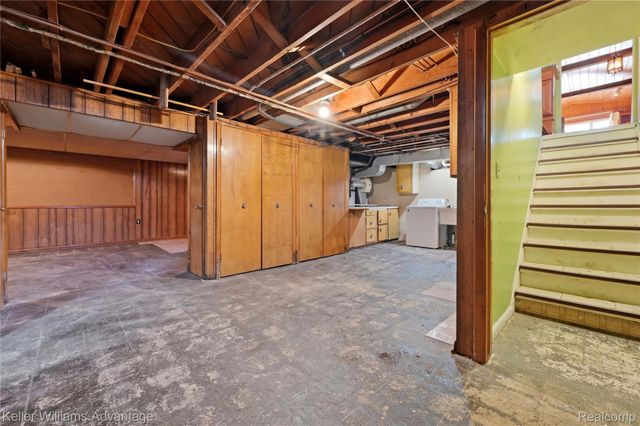 52433 Ihla Street, Shelby Charter Township, MI 48316