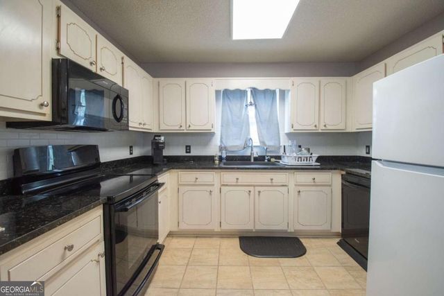 106 Acacia Drive, Kingsland, GA 31548