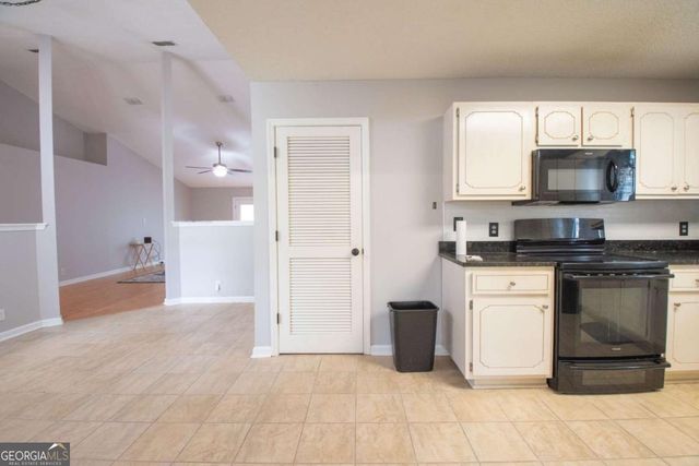 106 Acacia Drive, Kingsland, GA 31548