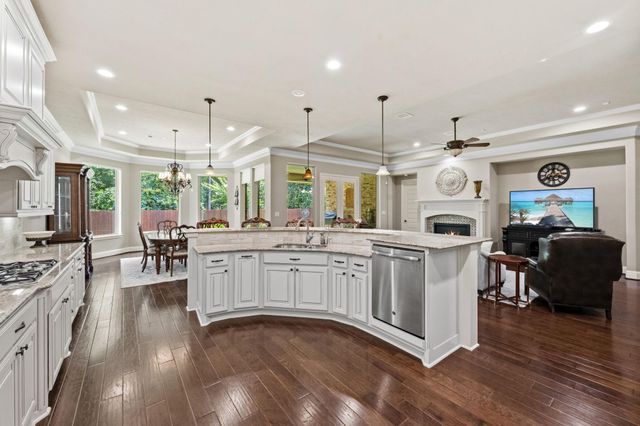 19912 Cullen Ridge Drive, Porter, TX 77365