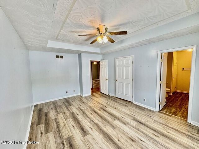 1107 Regency Ct, Bardstown, KY 40004