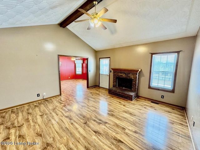 1107 Regency Ct, Bardstown, KY 40004