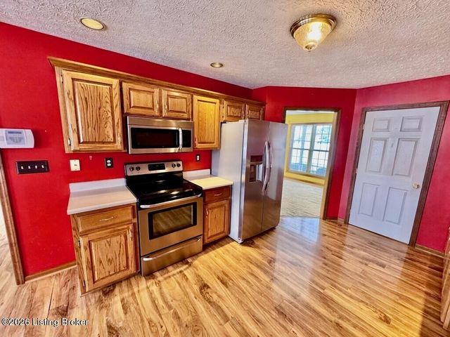 1107 Regency Ct, Bardstown, KY 40004