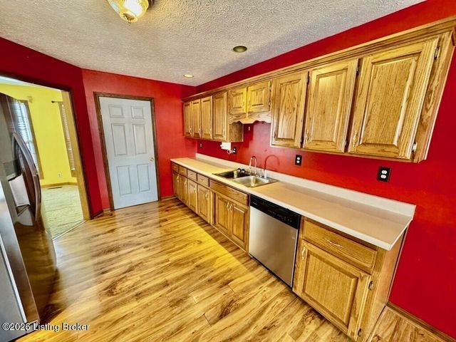1107 Regency Ct, Bardstown, KY 40004