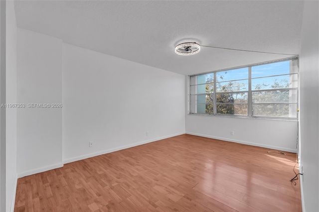 2781 Taft St 303, Hollywood, FL 33020