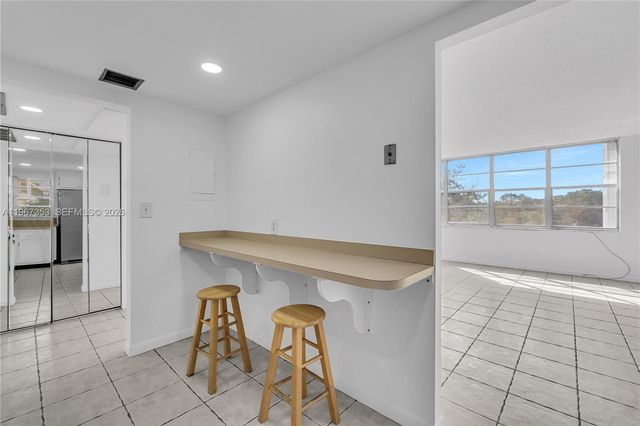 2781 Taft St 303, Hollywood, FL 33020