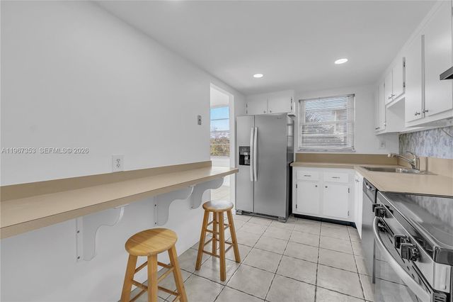 2781 Taft St 303, Hollywood, FL 33020