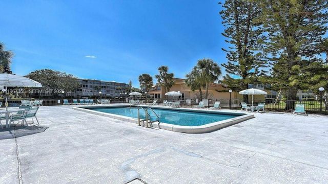 2781 Taft St 303, Hollywood, FL 33020