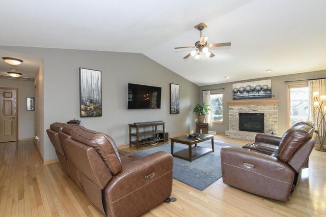 8313 Whitetail DRIVE, Mount Pleasant, WI 53406