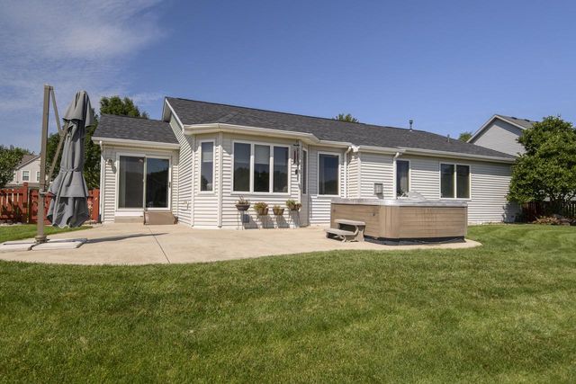 8313 Whitetail DRIVE, Mount Pleasant, WI 53406