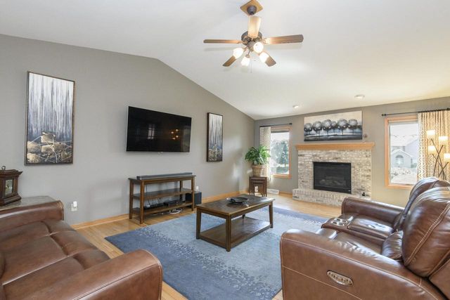 8313 Whitetail DRIVE, Mount Pleasant, WI 53406