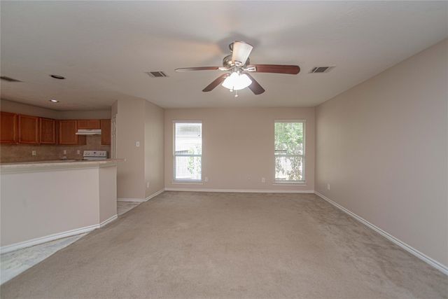 2223 Shady Pine Drive, Conroe, TX 77301