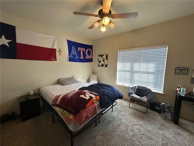 223 Forest Drive, College Station, TX 77840