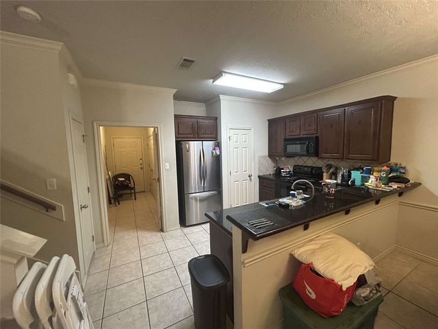 223 Forest Drive, College Station, TX 77840