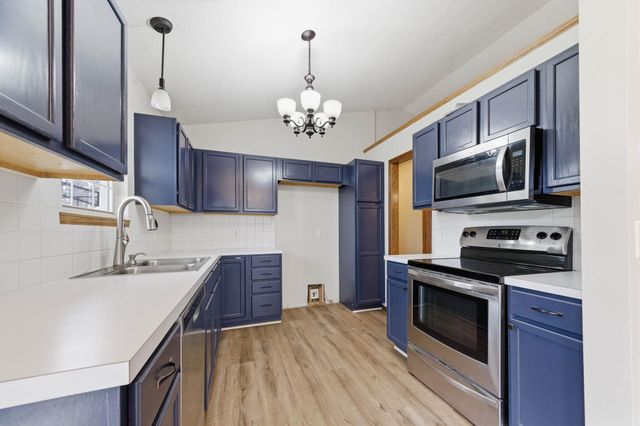 10810 W Carr Ave, Wichita, KS 67209