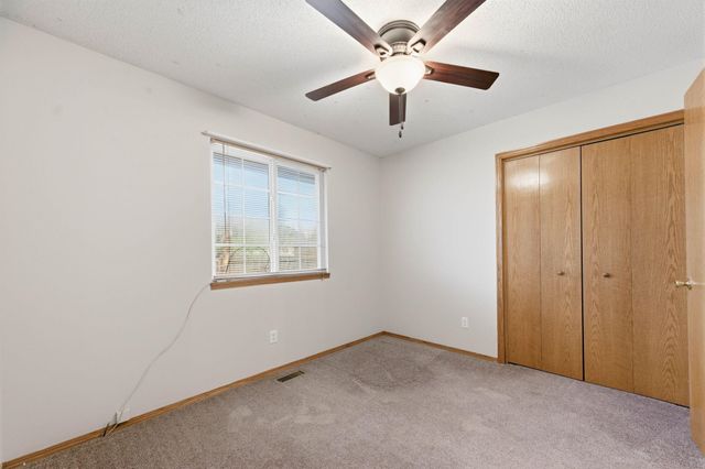 10810 W Carr Ave, Wichita, KS 67209