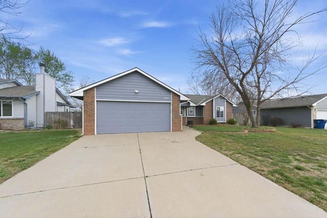 10810 W Carr Ave, Wichita, KS 67209
