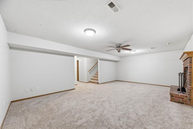 10810 W Carr Ave, Wichita, KS 67209