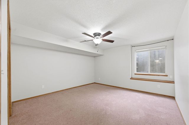 10810 W Carr Ave, Wichita, KS 67209