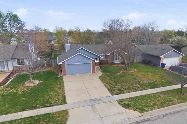 10810 W Carr Ave, Wichita, KS 67209