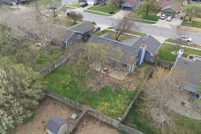 10810 W Carr Ave, Wichita, KS 67209