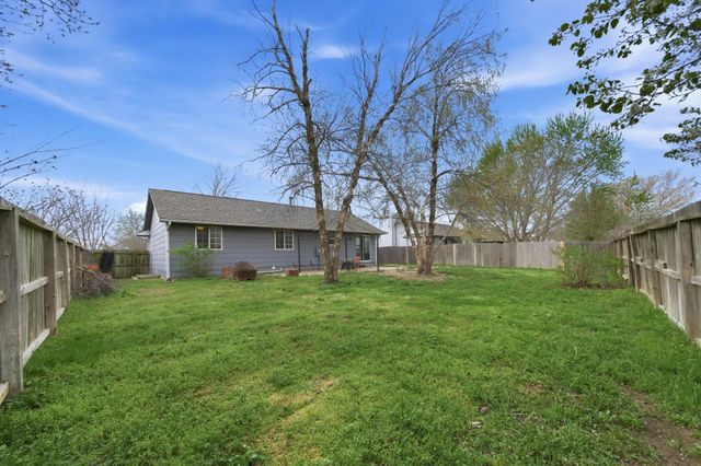 10810 W Carr Ave, Wichita, KS 67209
