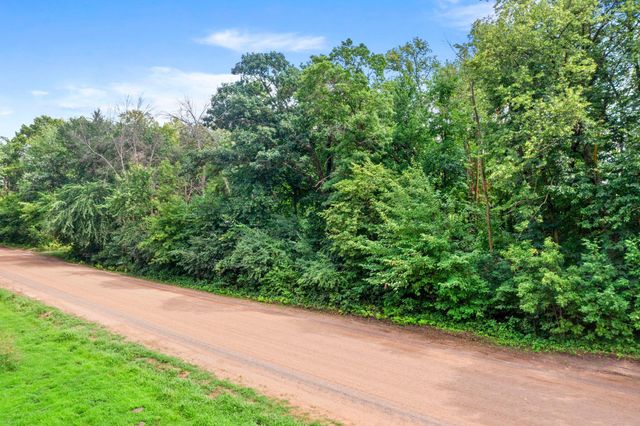 1850 Klondike Drive NE, Cedar, MN 55011