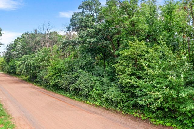 1850 Klondike Drive NE, Cedar, MN 55011