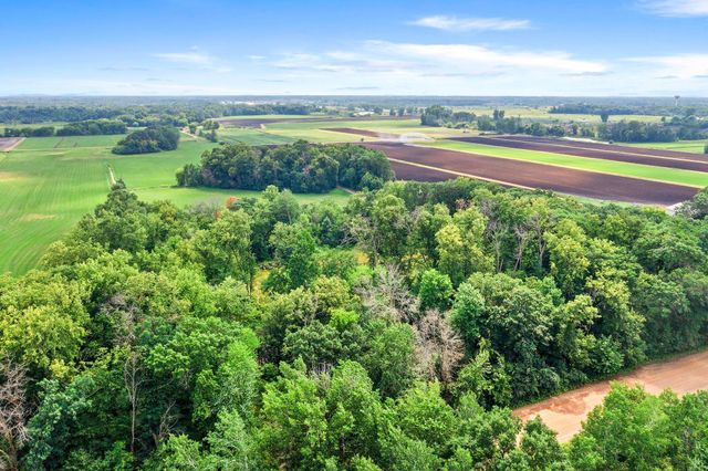 1850 Klondike Drive NE, Cedar, MN 55011