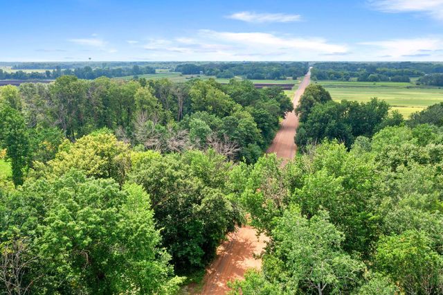 1850 Klondike Drive NE, Cedar, MN 55011