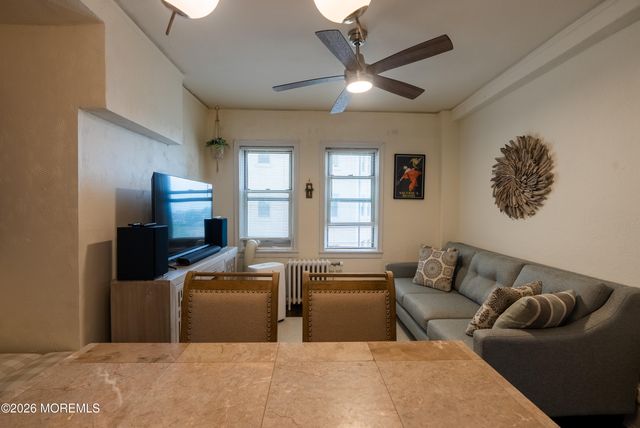 400 Deal Lake Drive 4E, Asbury Park, NJ 07712