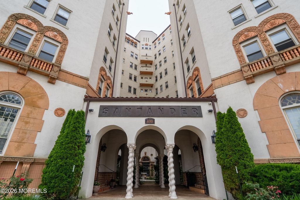 400 Deal Lake Drive 4E, Asbury Park, NJ 07712