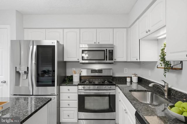 2512 SUMMERS RIDGE DR, Odenton, MD 21113